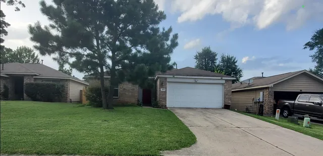 Popular Foster Glen Real Estate