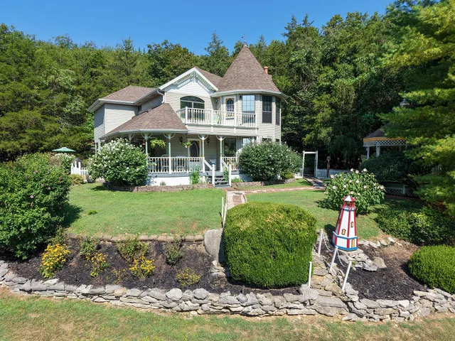 Cheap Walnut Springs Real Estate