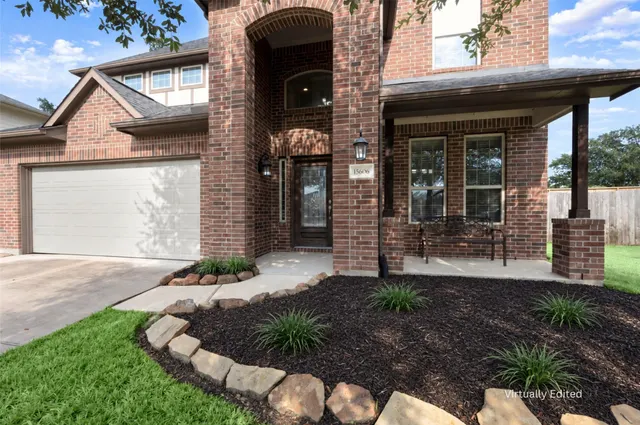 Popular Park Creek Real Estate