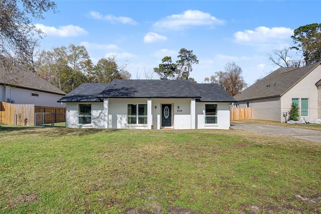 Popular Spring Hills North Real Estate