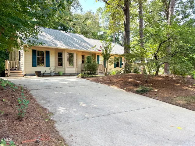 Cheap Falconbridge Real Estate