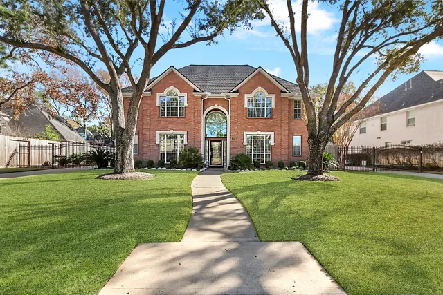 Popular Green Trails Park Real Estate