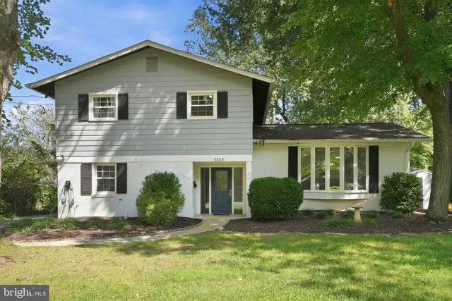 Cheap Sleepy Hollow Woods Real Estate