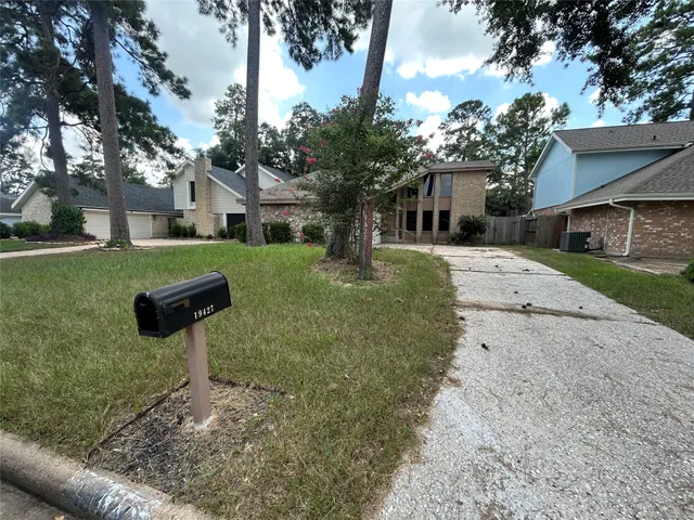 Popular Enchanted Oaks Real Estate