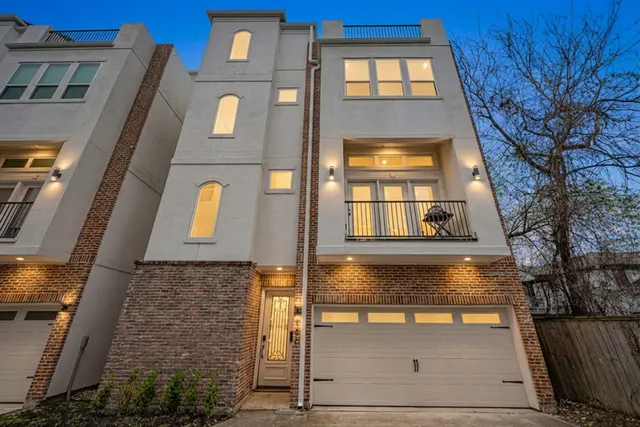 Popular Colquitt Street Gardens Real Estate
