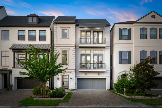 Popular The Vue Real Estate