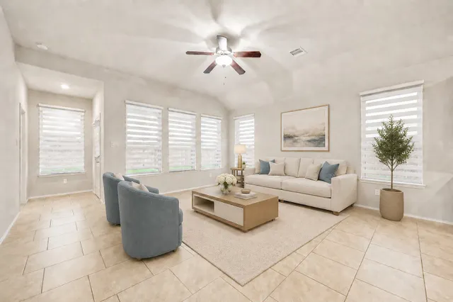 Popular Ventana Lakes Sec 9 Real Estate
