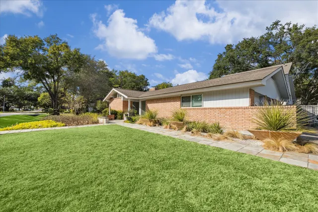 Popular Gessner Grove Real Estate