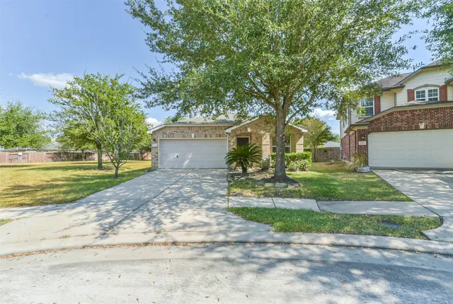 Popular Stablewood Farms North Sec 06 Real Estate