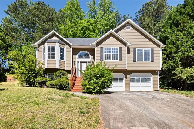 Popular ABBOTTS GLEN Real Estate