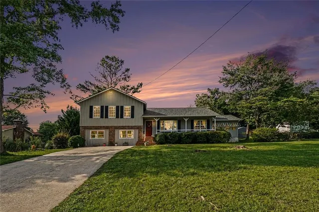 Popular PHILMONT ESTATES Real Estate