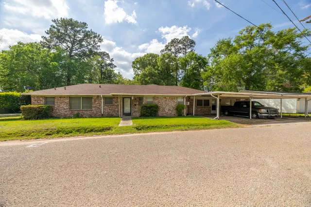 Popular Hubert Real Estate