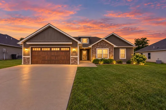 Popular ECHO RIDGE Real Estate