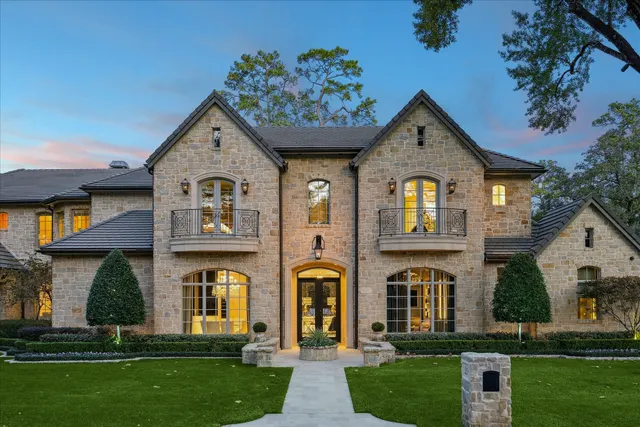 Popular 220 Merrie Way Lane Real Estate