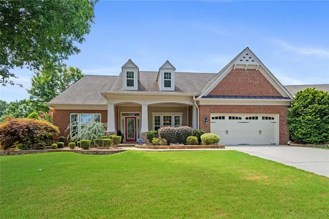 Popular Vickery Lake Real Estate