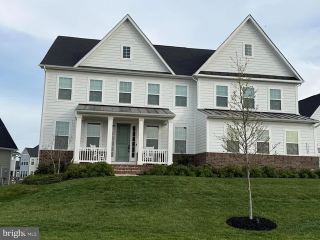 Popular Hartland Real Estate
