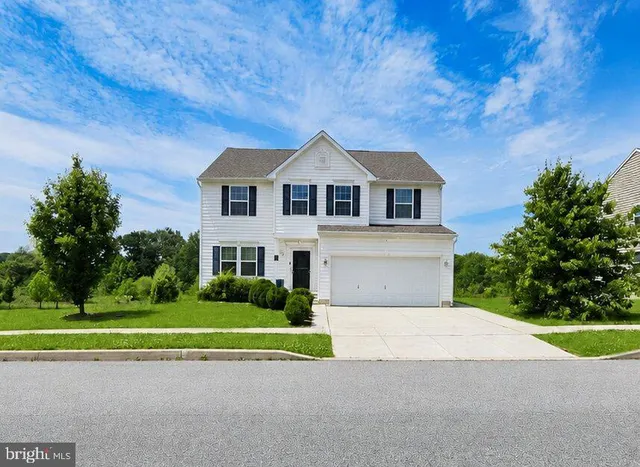 Popular High Hook Farms Real Estate