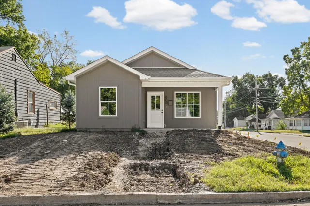 Cheap Woodlawn Real Estate