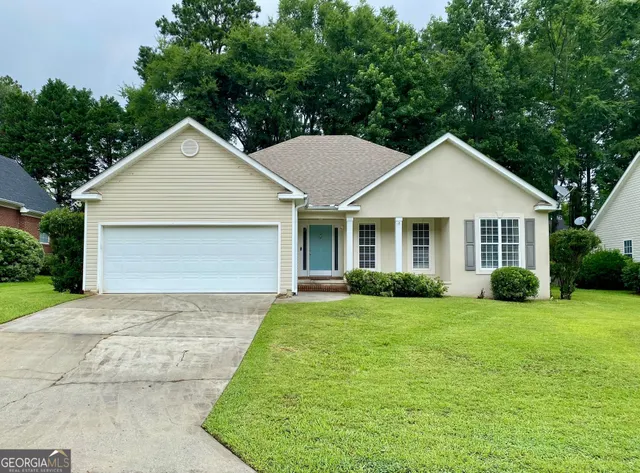 Popular Ingleside Woods Real Estate