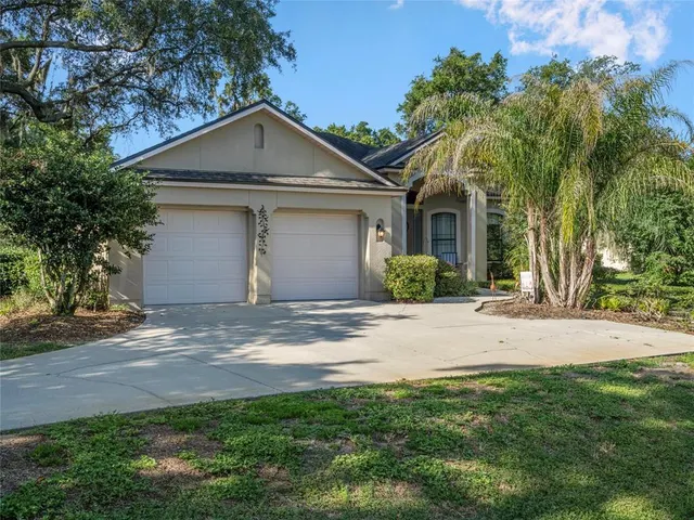 Popular WESTLAKE ESTATES Real Estate