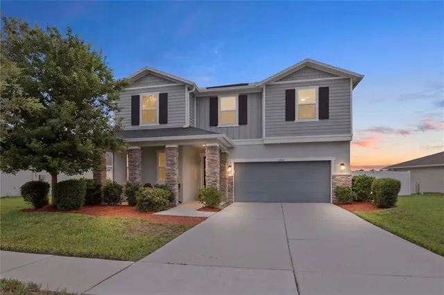 Popular LEGENDS POINTE PH 1 Real Estate