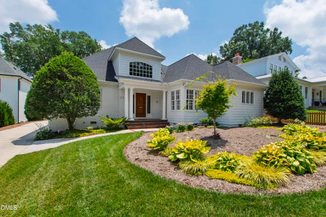 Popular Woodrow Park Real Estate