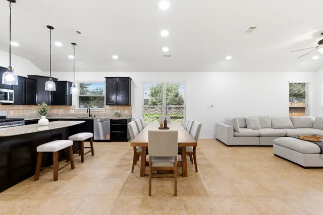 Popular King Lakes Sec 11 Real Estate