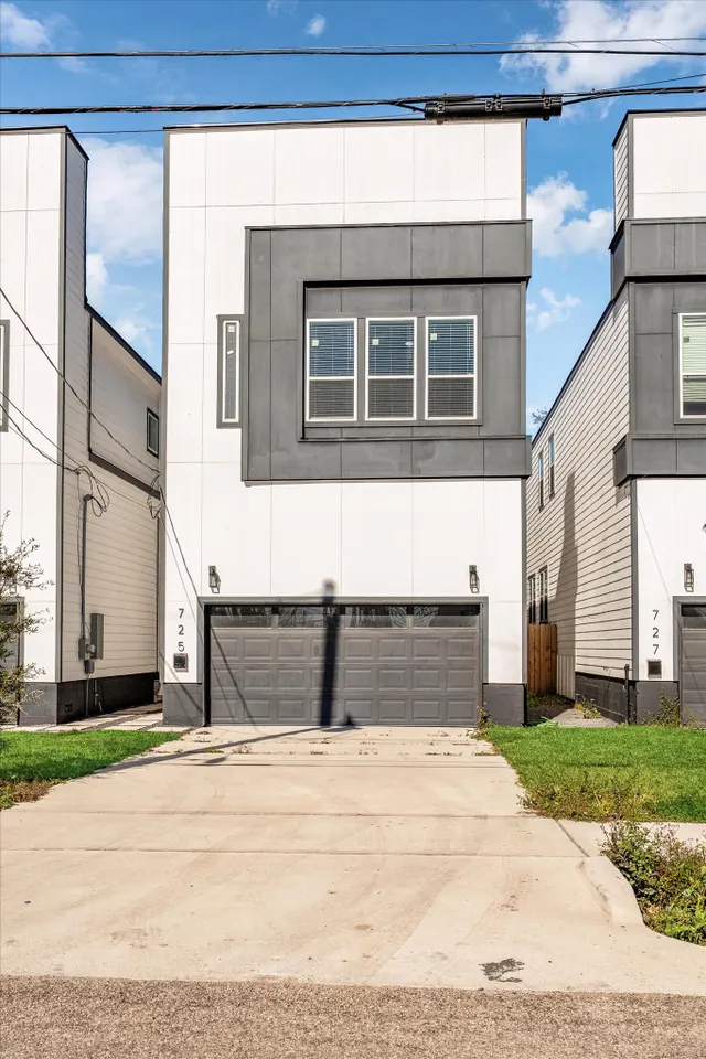 Popular Independence Heights Enclave Real Estate