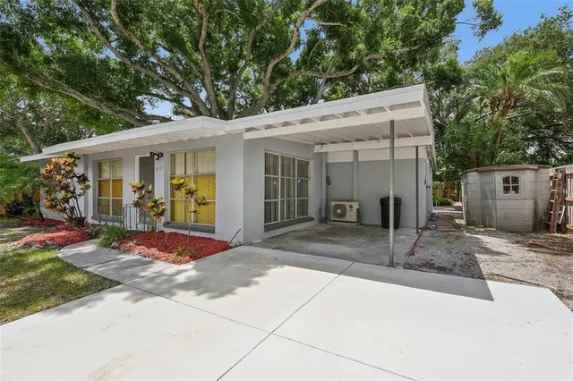 Cheap SUNSET GARDENS Real Estate