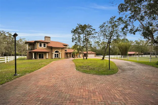 Popular OAK HILL ACRES Real Estate