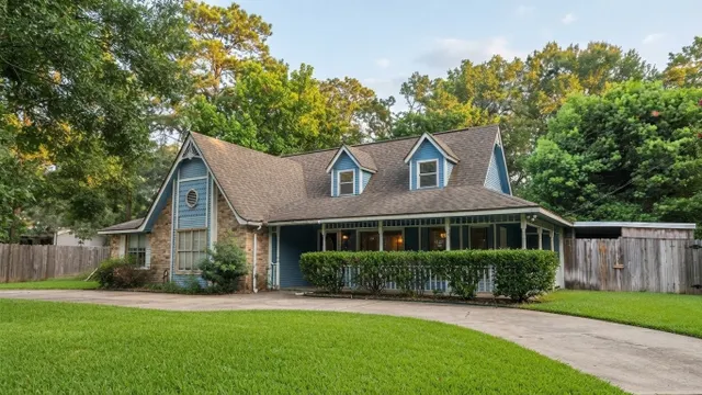 Popular Country Estate Real Estate
