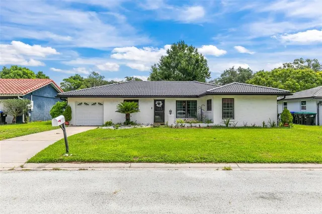 Popular ORANGEWOOD SHADOW Real Estate