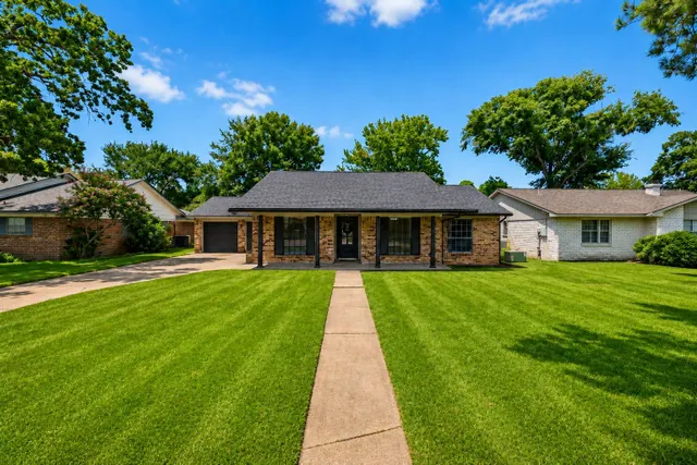 Popular Kings Bend Sec 01 Real Estate