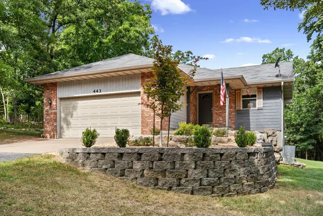 Popular Canyon Forest West Real Estate