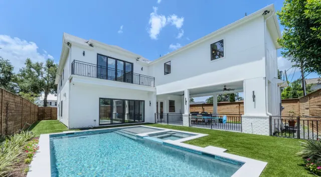 Popular Garden Oaks Sec 04 Real Estate