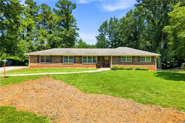 Popular Stonehenge Real Estate