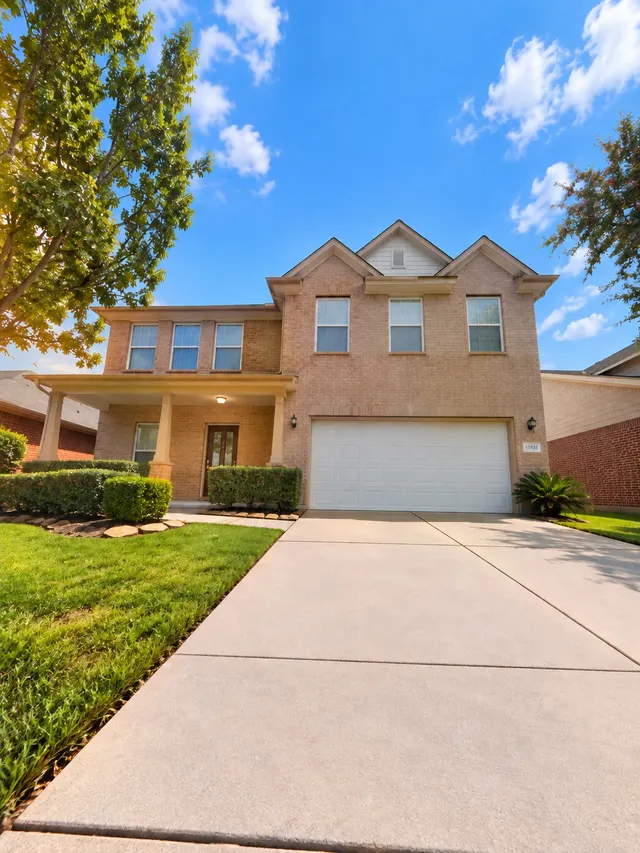 Popular Champions Xing Sec 03 Real Estate