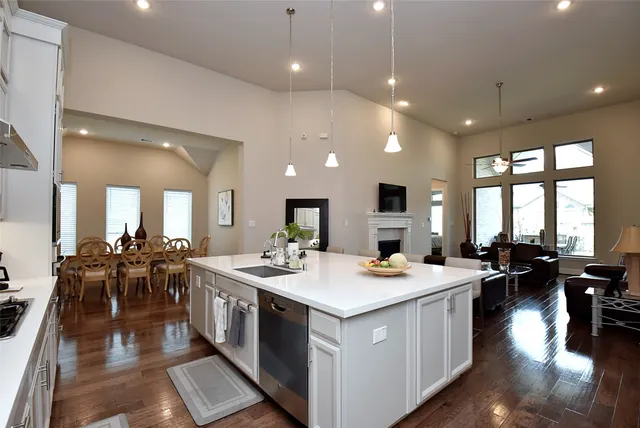 Popular Firethorne West Sec 17 Real Estate