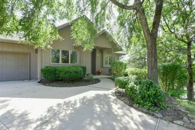 Popular Stonebridge Village Real Estate