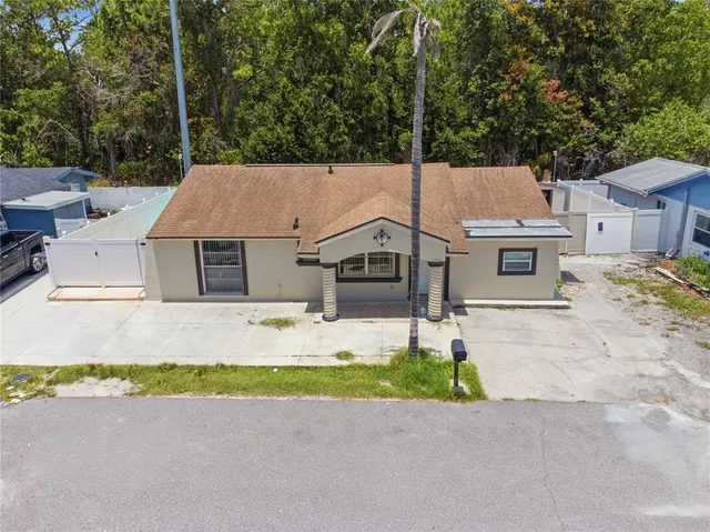 Popular TIMBERLANE SUB UNIT 6 Real Estate