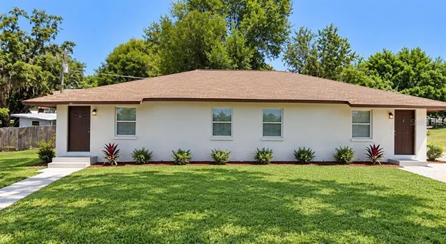 Popular LAKESIDE HILL Real Estate