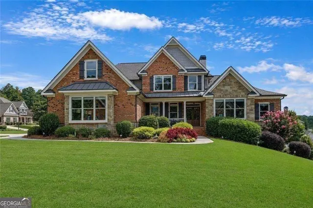Popular HERITAGE AT GRAYSON Real Estate