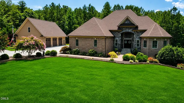 Popular Joey McLeod Real Estate