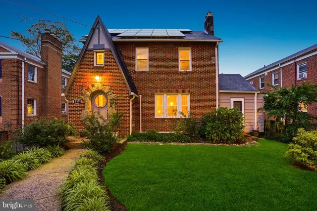 Popular Takoma Park Real Estate