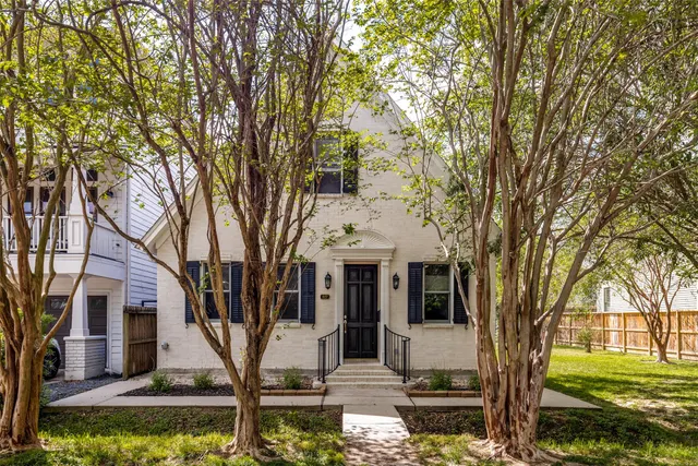 Popular Houston Heights Add Real Estate