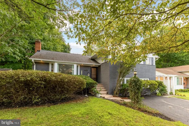 Cheap Bradmoor Real Estate