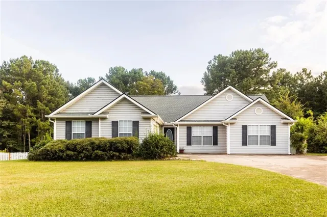 Popular Heather Woods Real Estate