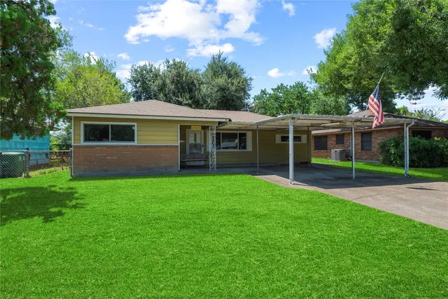 Cheap Gulf Palms Real Estate