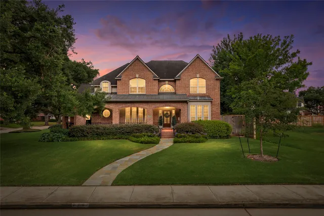 Popular Linkwood Real Estate