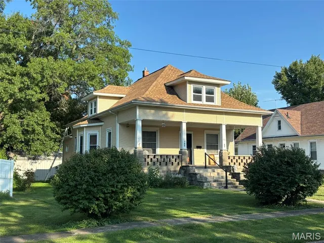 Popular Shelbina Real Estate